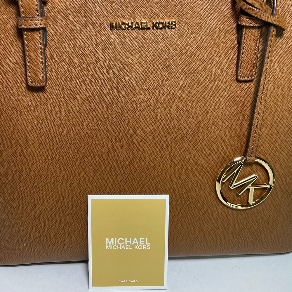 Michael Kors Jet Set TZ, Saffiano Leather Tote! - Picture 3 of 10